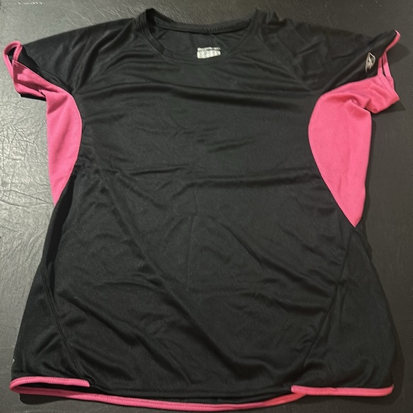 Reebok Tops - Reebok Top